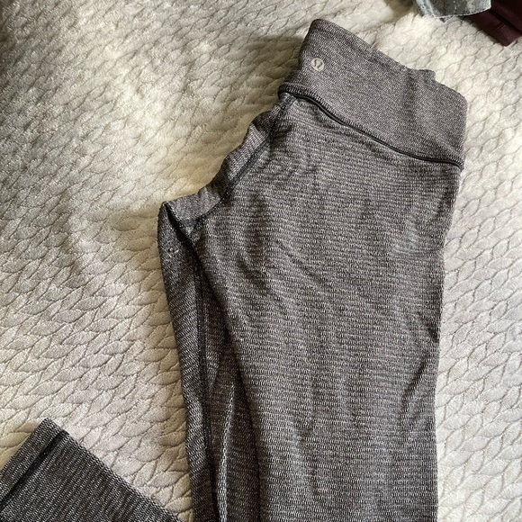Lot of 5 Lululemon Leggings - Picture 2 of 6